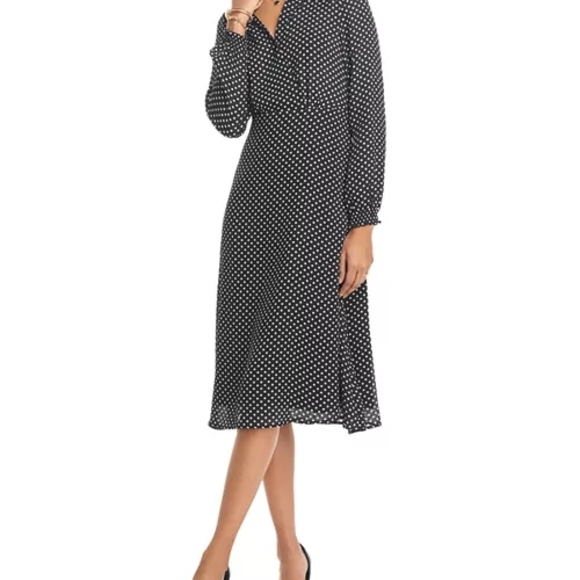 Koko + Mason Women's V-Neck MIDI Dress | Elegant & Comfortable Day-to-Night - Picture 8 of 9
